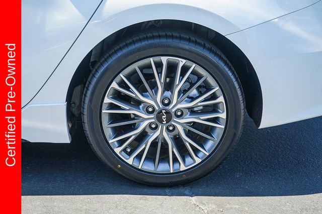Certified 2023 Kia Forte GT-Line image 12