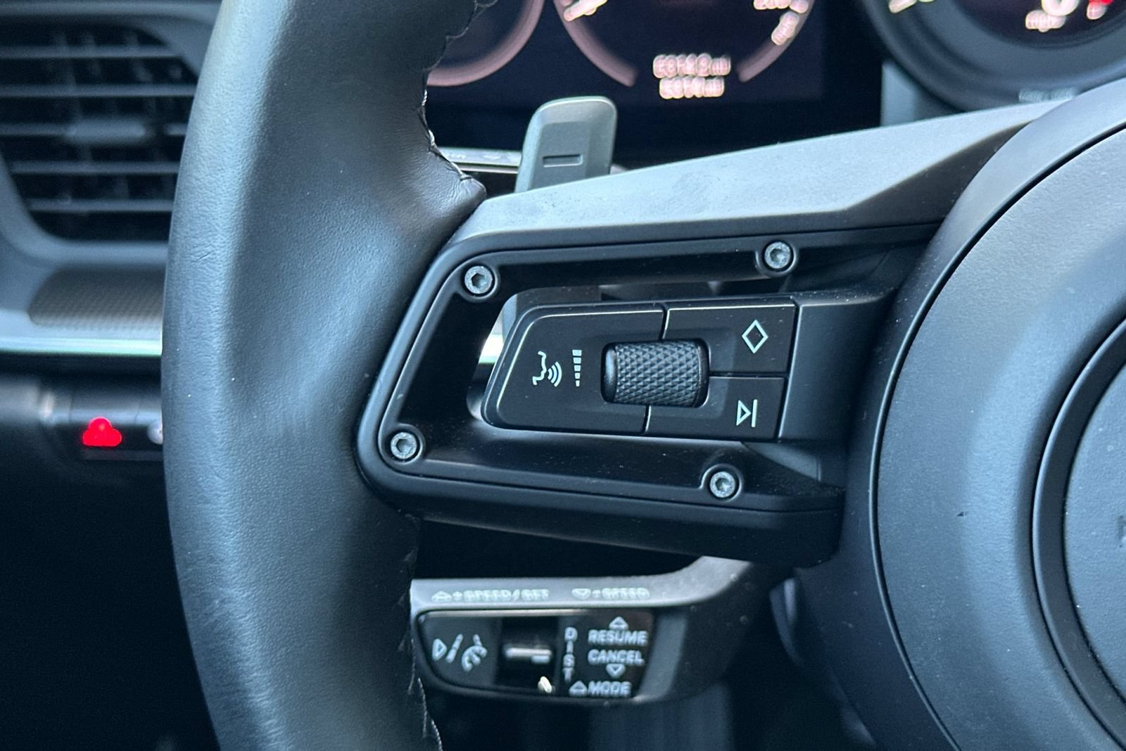 Certified 2024 Porsche 911 Carrera S RWD image 29