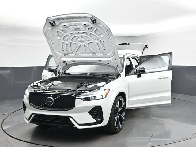 New 2026 Volvo XC60 T8 Ultra w/ Protection Package Premier AWD/4WD image 54