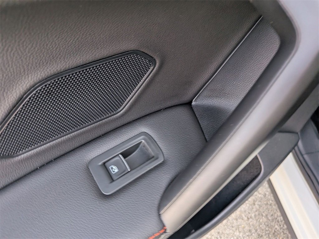 Used 2024 Volkswagen Tiguan Wolfsburg Edition image 25