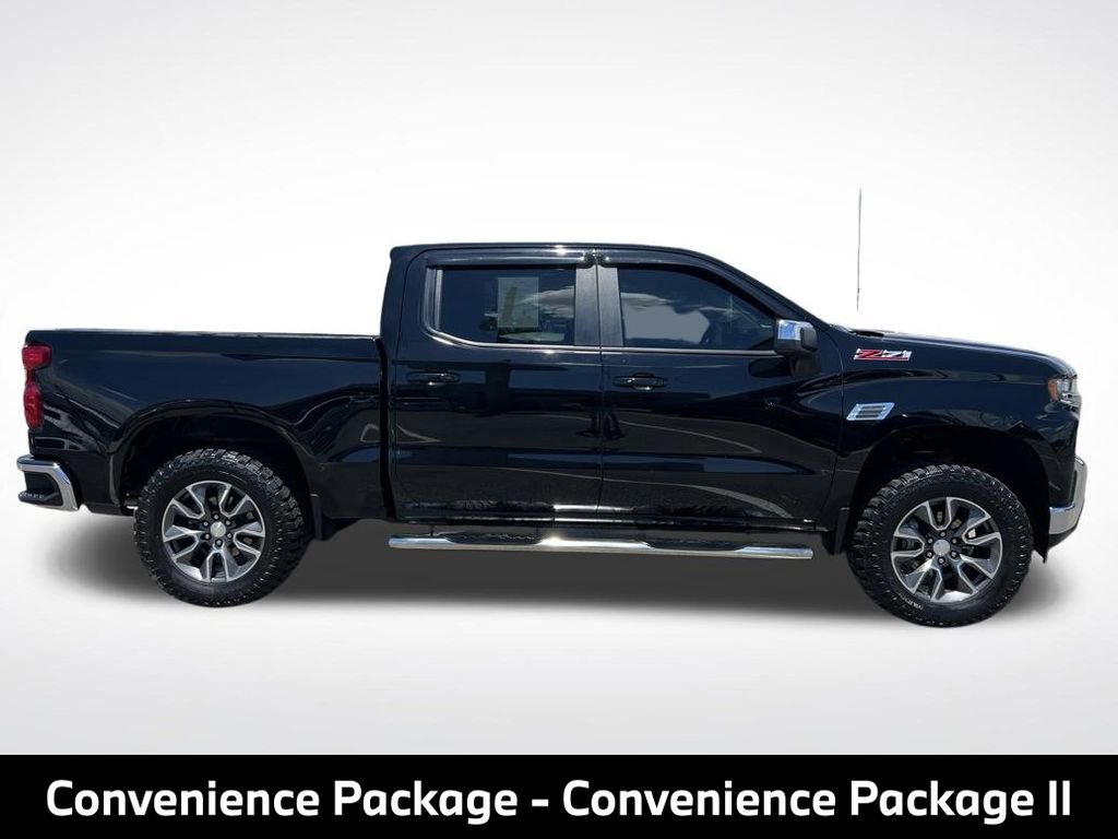 Used 2021 Chevrolet Silverado 1500 LT w/ Z71 Off-Road Package AWD/4WD image 9
