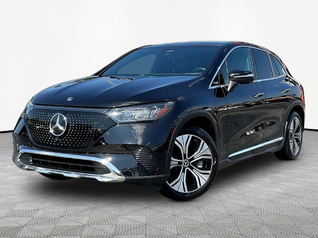 Used 2024 Mercedes-Benz EQE 350+ SUV image 3
