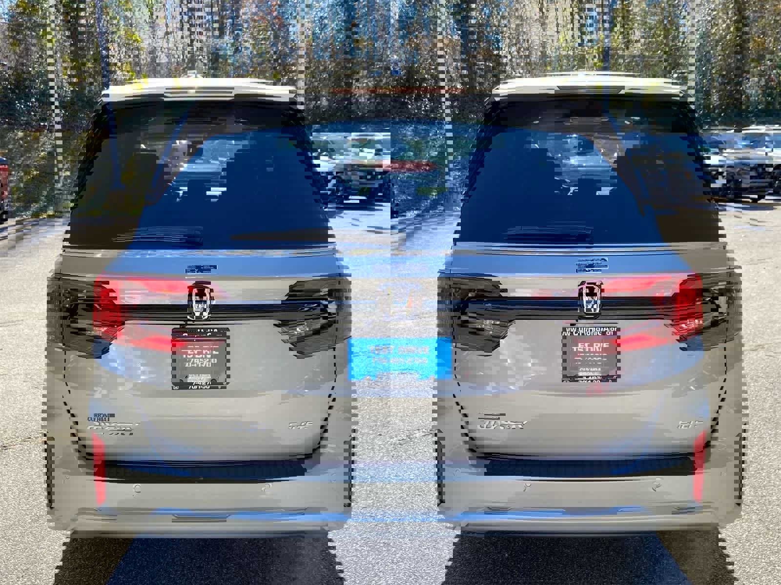 New 2026 Honda Odyssey Elite image 3