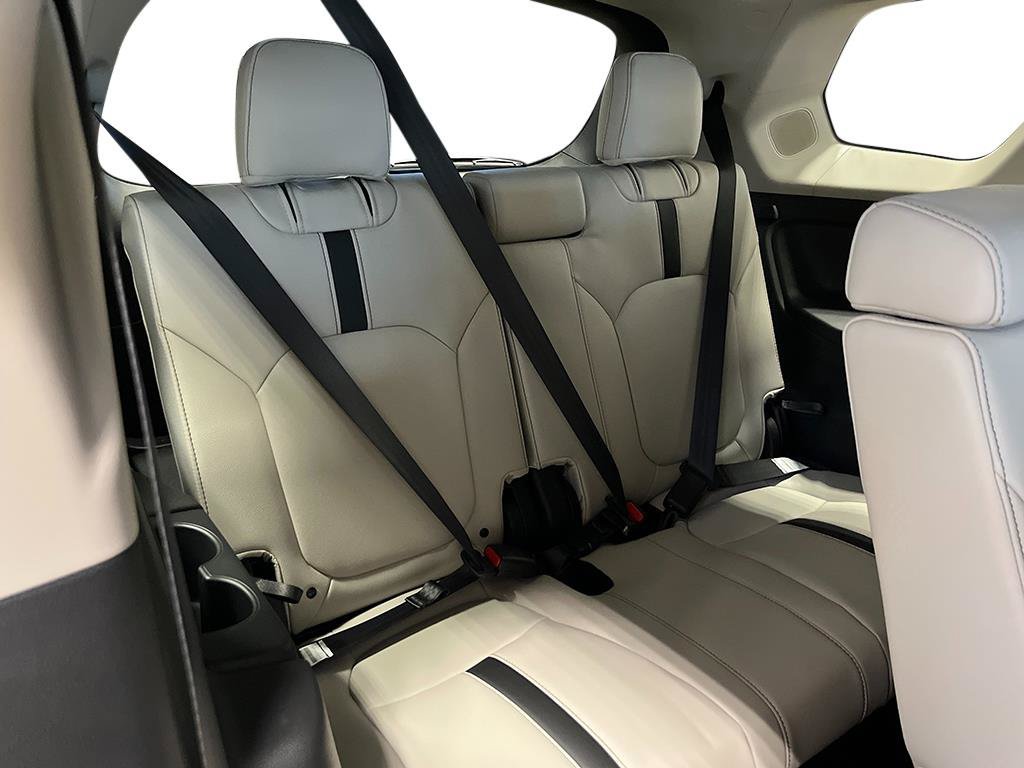 New 2026 Honda Pilot Touring image 28