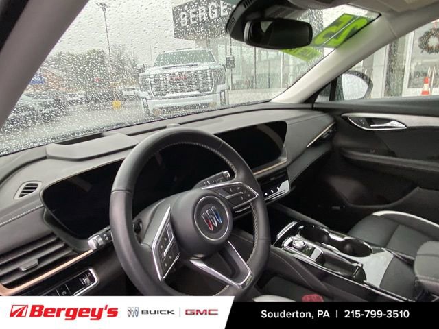 Certified 2025 Buick Envision Sport Touring image 12