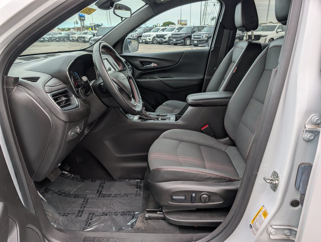 Used 2024 Chevrolet Equinox RS AWD/4WD image 14