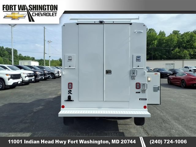 New 2026 Chevrolet Express 3500 w/ Power Convenience Package RWD image 5