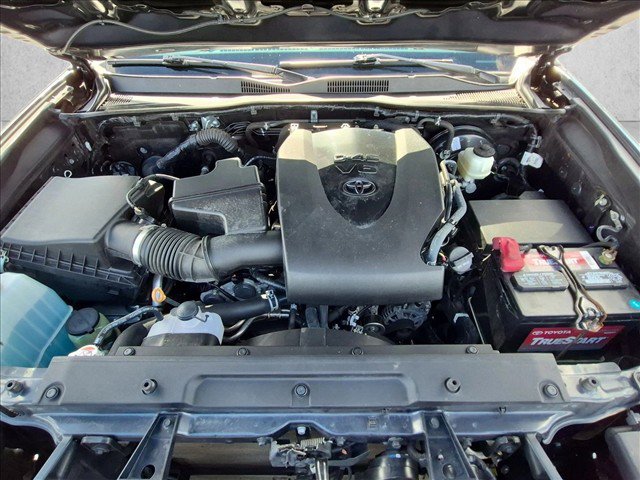 Used 2022 Toyota Tacoma TRD Sport w/ Technology Package RWD image 20