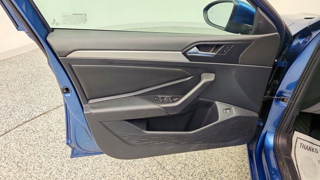 Used 2019 Volkswagen Jetta S w/ Driver Assistance Package image 10