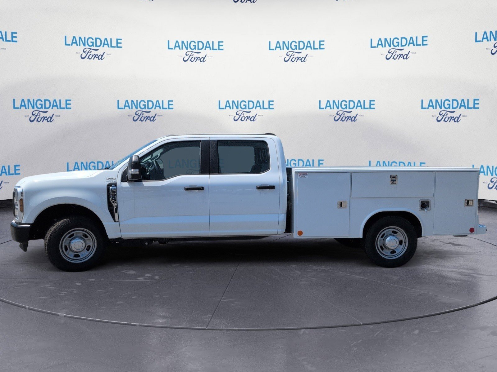 New 2025 Ford F350 XL image 10