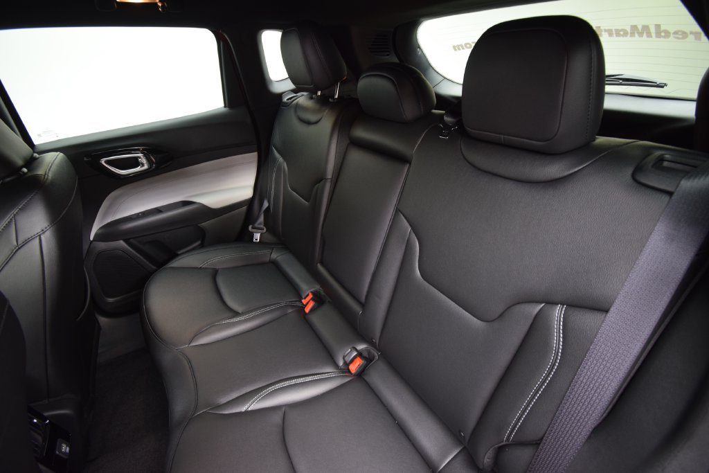 New 2026 Jeep Compass Limited AWD/4WD image 33