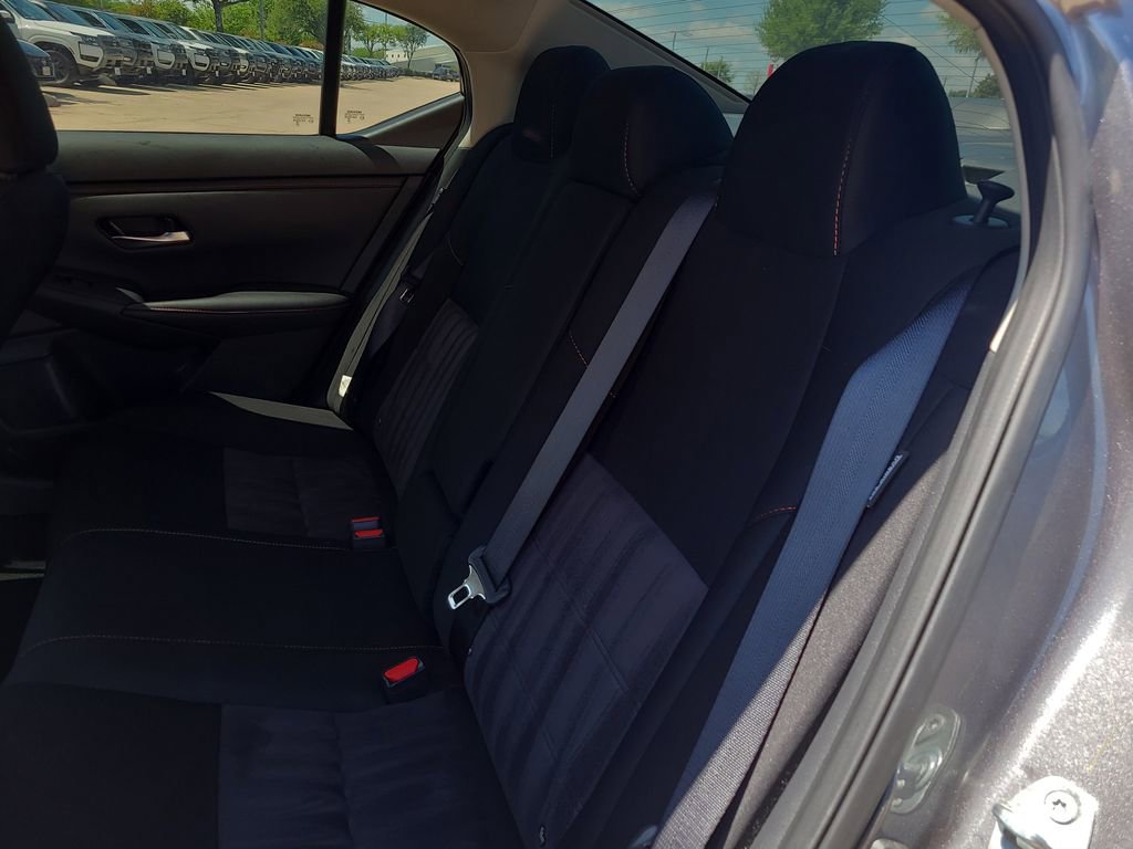 Certified 2024 Nissan Sentra SR FWD image 10