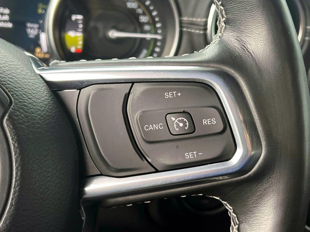 Used 2023 Jeep Wrangler Unlimited Sahara w/ Cold Weather Group image 19