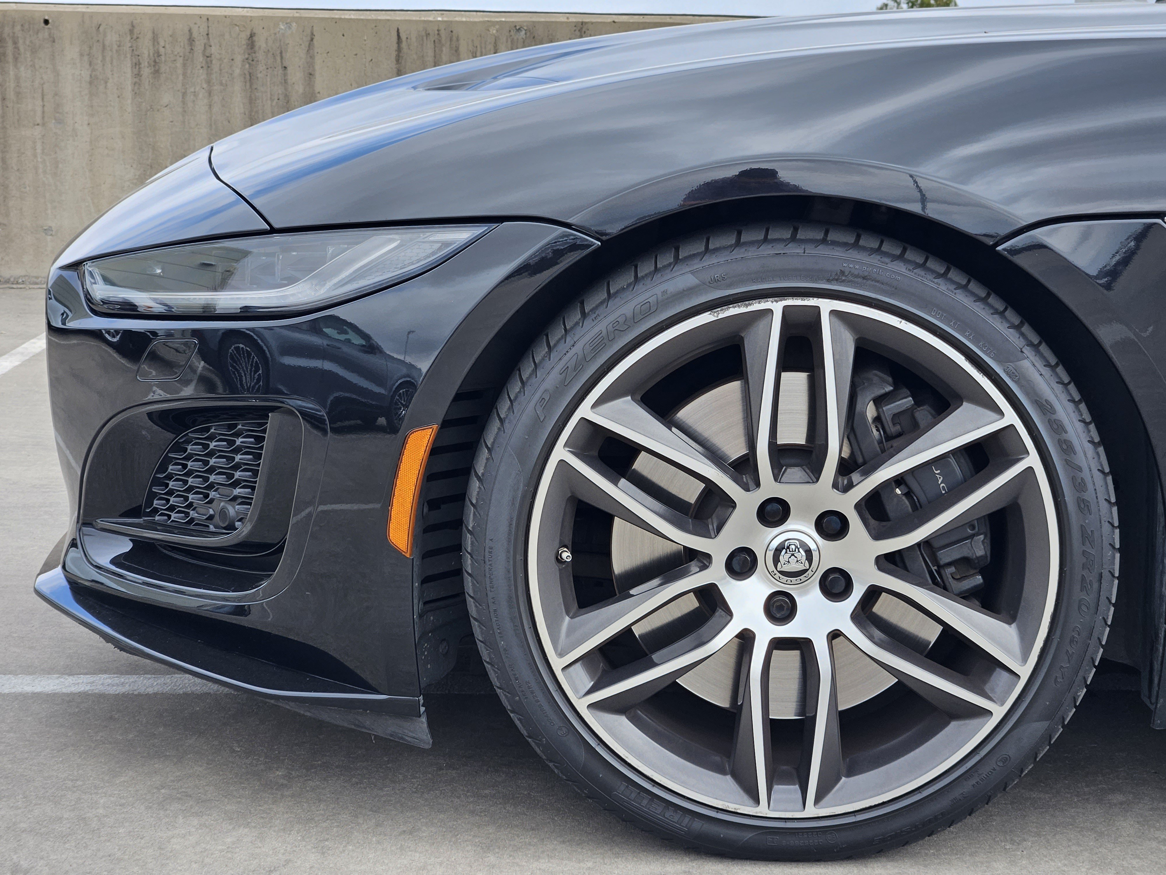 Used 2024 Jaguar F-TYPE R-Dynamic RWD image 13