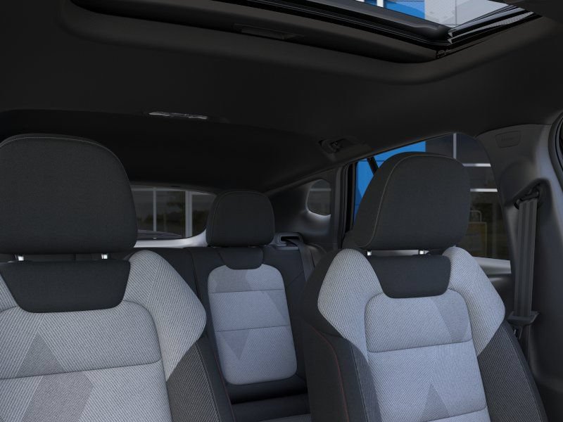 New 2026 Chevrolet Trax RS w/ Sunroof Package FWD image 24