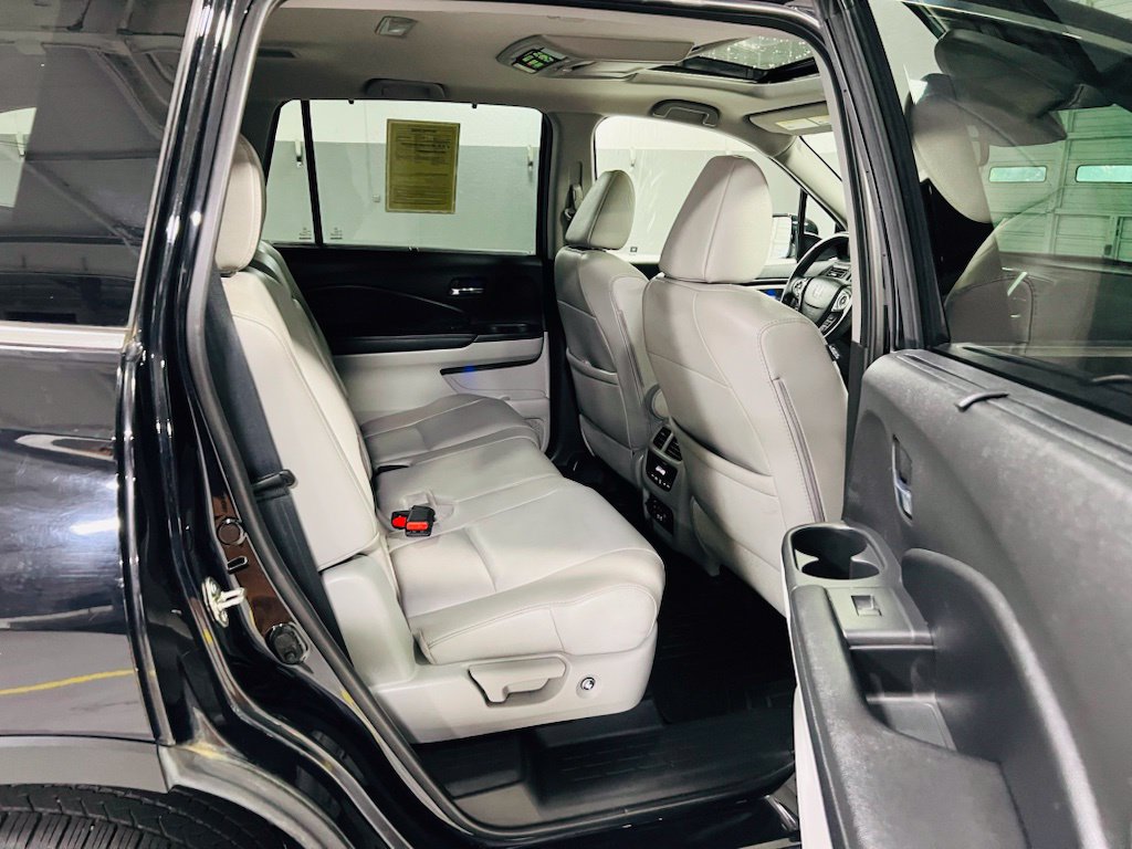 Used 2017 Honda Pilot Touring image 33