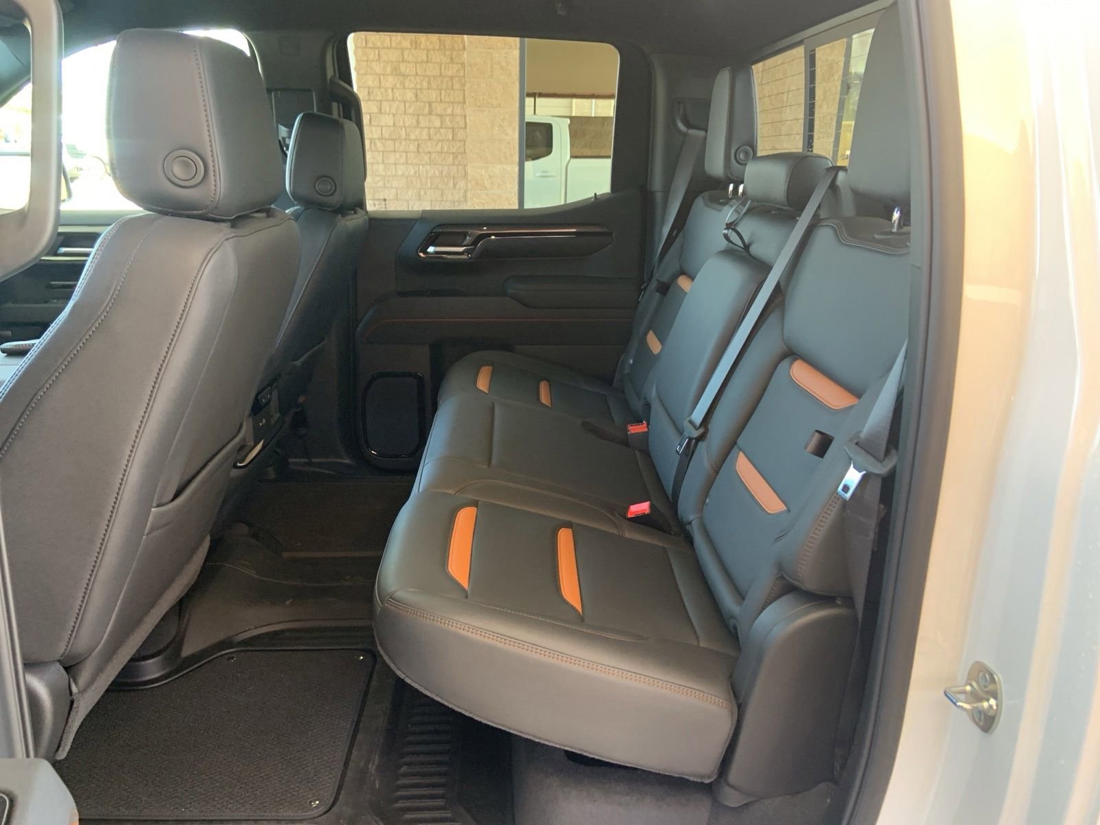 Certified 2026 GMC Sierra 1500 AT4 w/ Technology Package AWD/4WD image 15