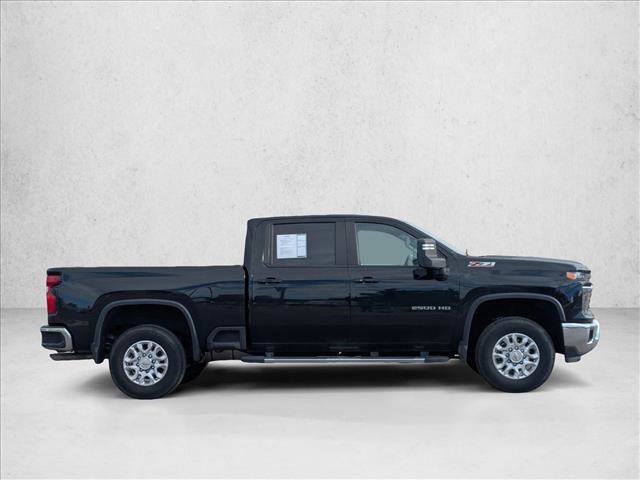 Used 2024 Chevrolet Silverado 2500 LT w/ All Star Edition image 4