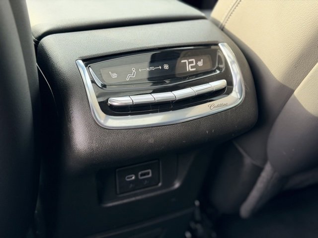 Certified 2023 Cadillac XT6 Premium Luxury w/ Technology Package image 26