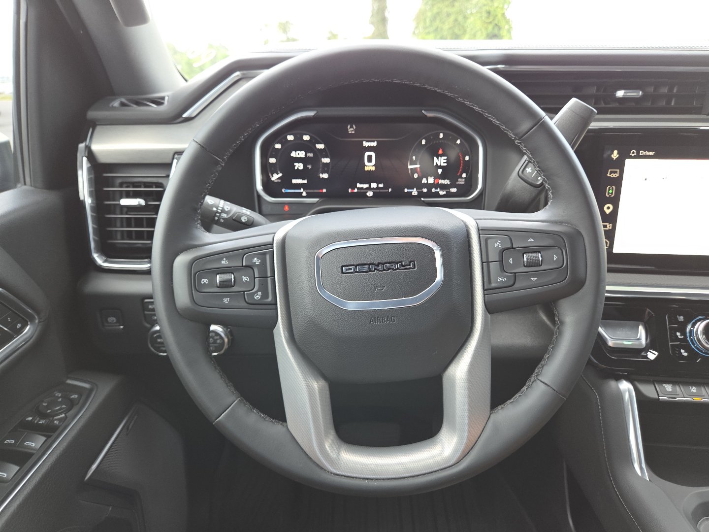 Used 2026 GMC Sierra 2500 Denali w/ Denali Reserve Package AWD/4WD image 33