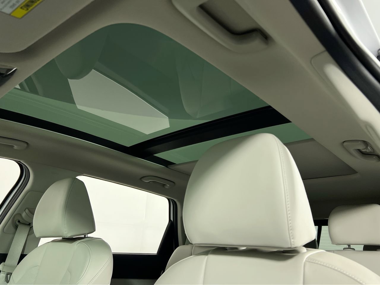 New 2026 Kia Sorento EX w/ EX Premium Package FWD image 21
