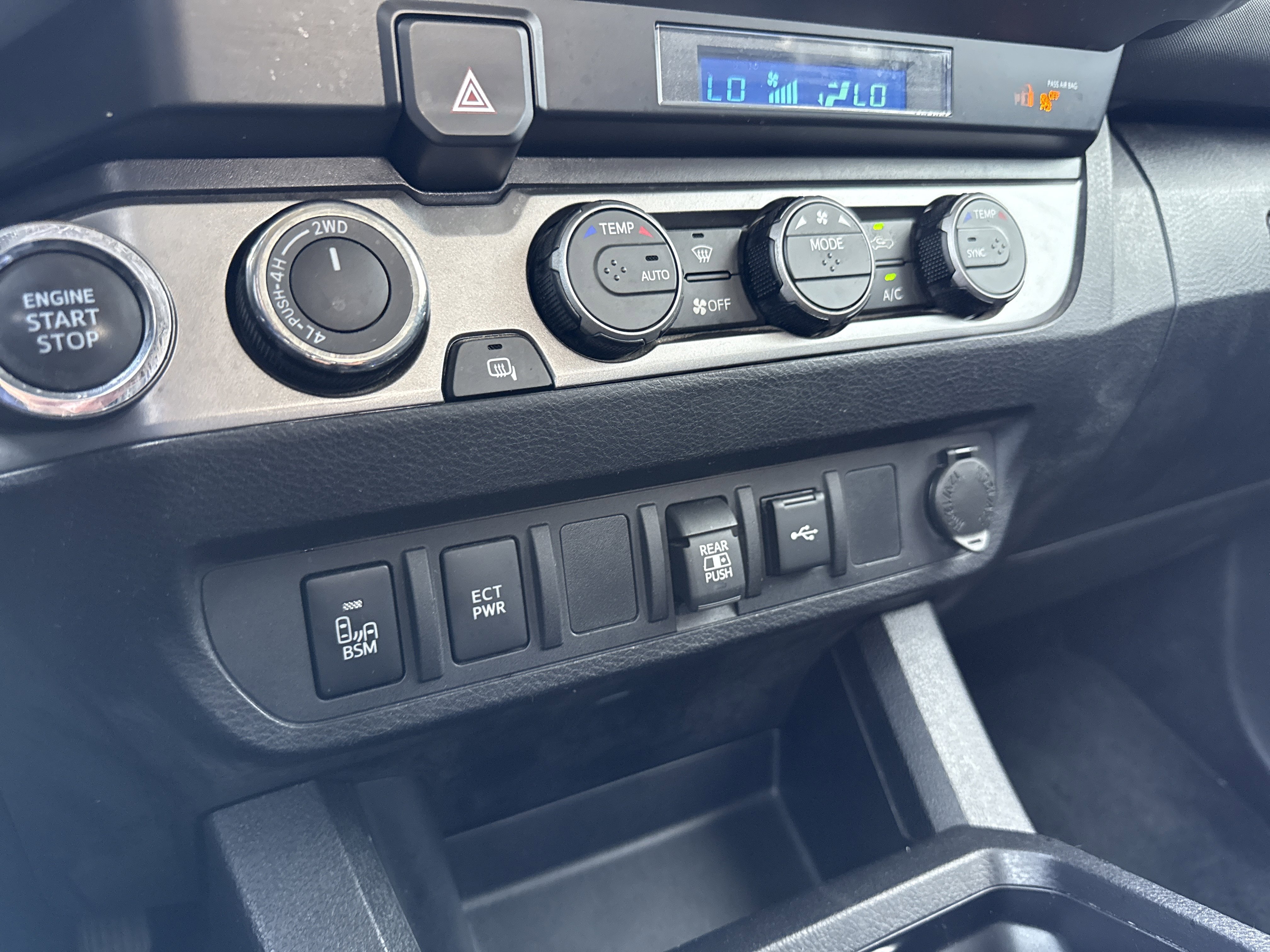 Used 2023 Toyota Tacoma 4x4 Double Cab w/ Trail Edition image 21