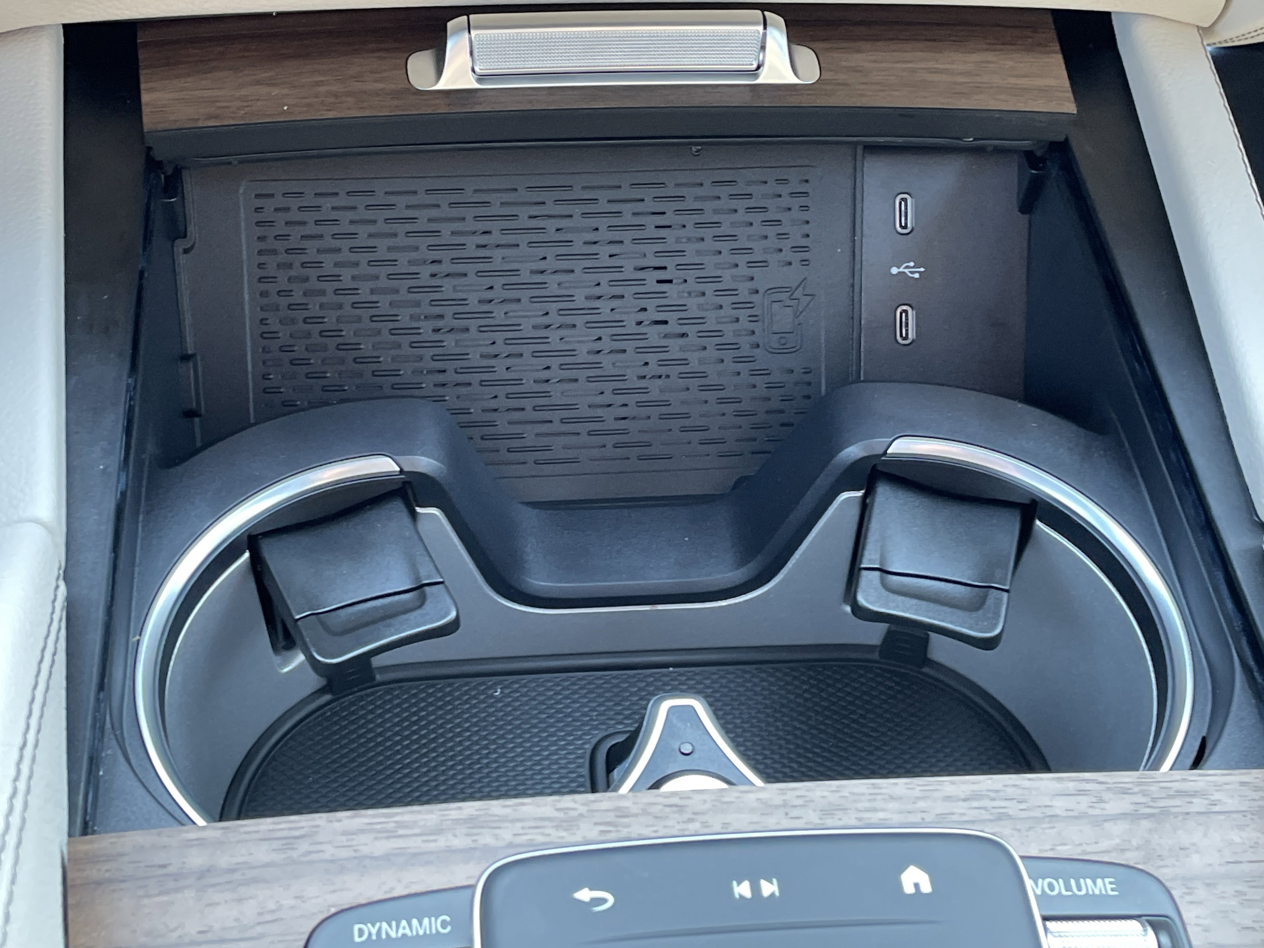 New 2026 Mercedes-Benz GLS 580 4MATIC image 32