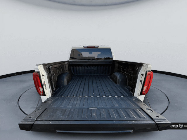 Used 2025 GMC Sierra 1500 AT4 AWD/4WD image 7