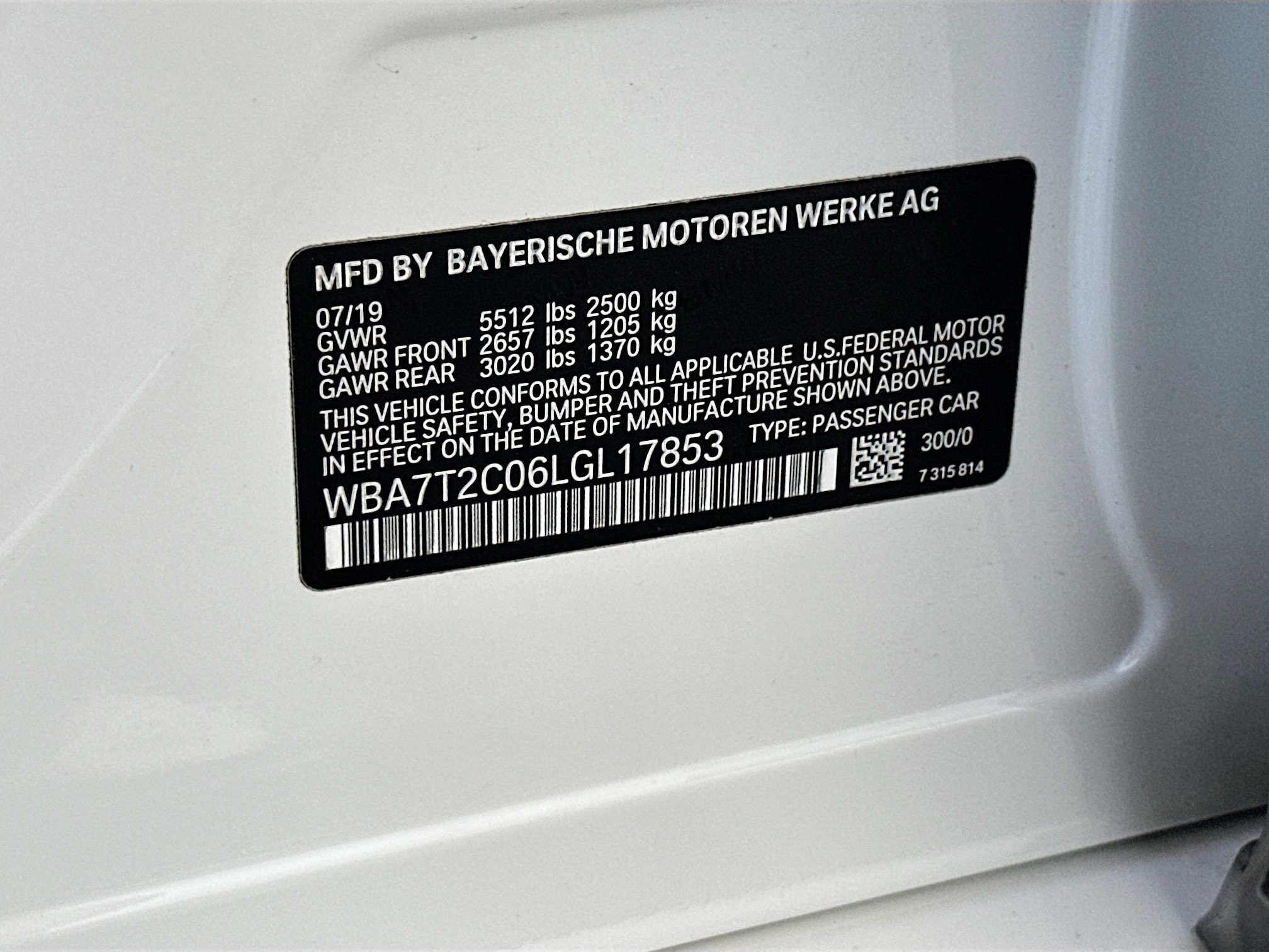Used 2020 BMW 740i w/ Luxury Rear Seating Package RWD image 36