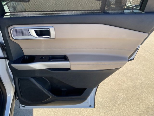 Used 2024 Ford Explorer Limited image 26