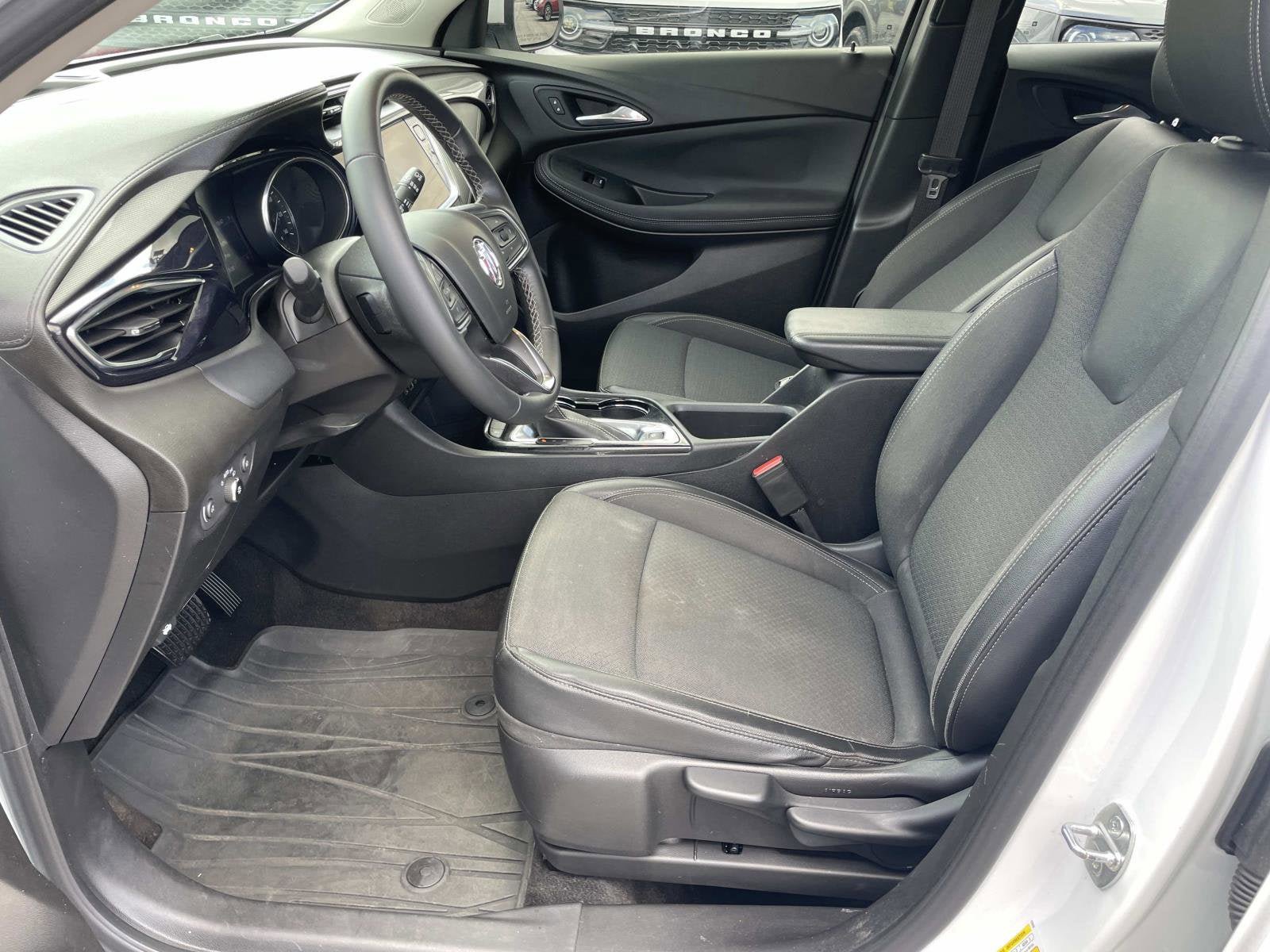 Used 2021 Buick Encore GX Preferred FWD image 16