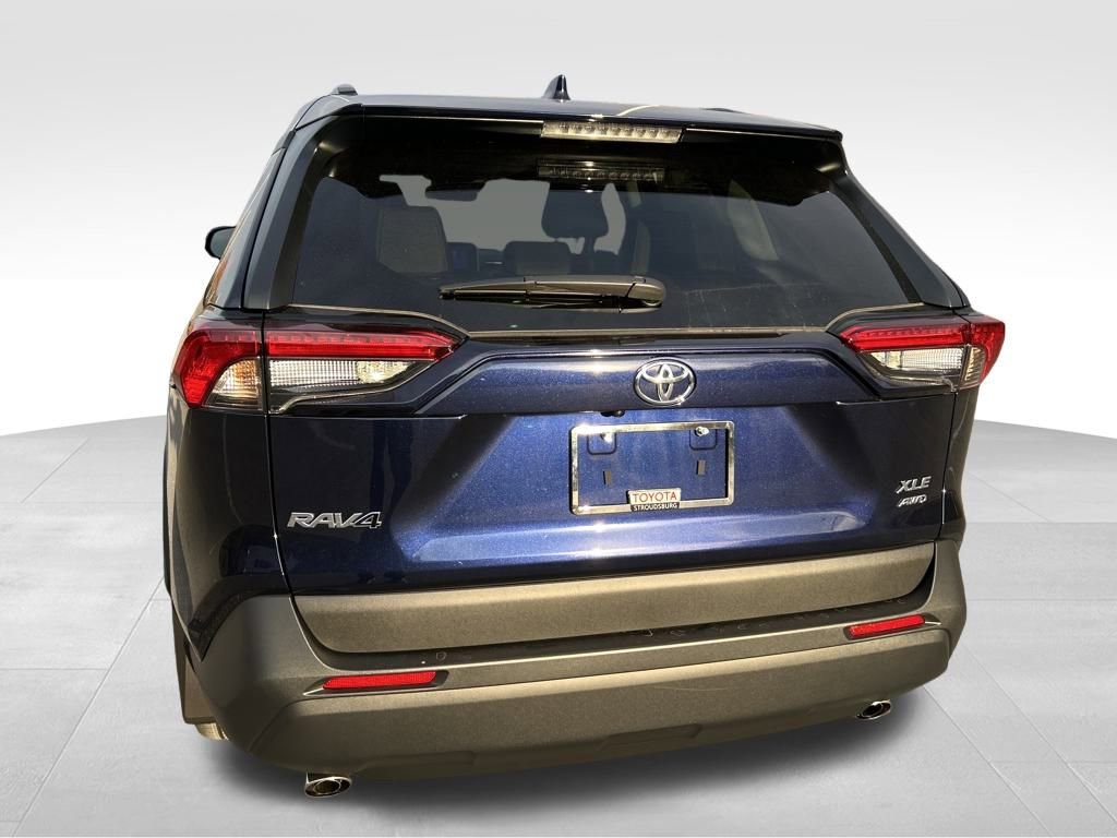 New 2025 Toyota RAV4 XLE Premium image 4