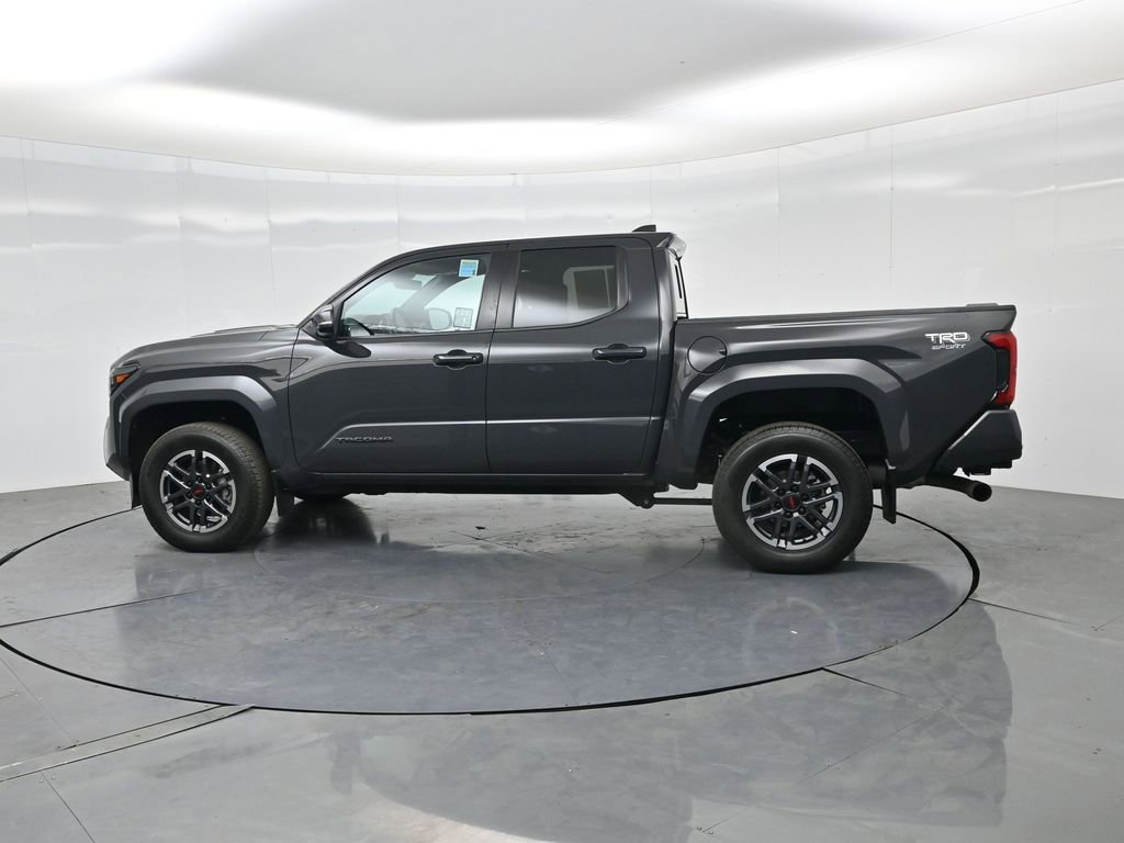 Used 2024 Toyota Tacoma TRD Sport w/ TRD Sport Upgrade Package image 27