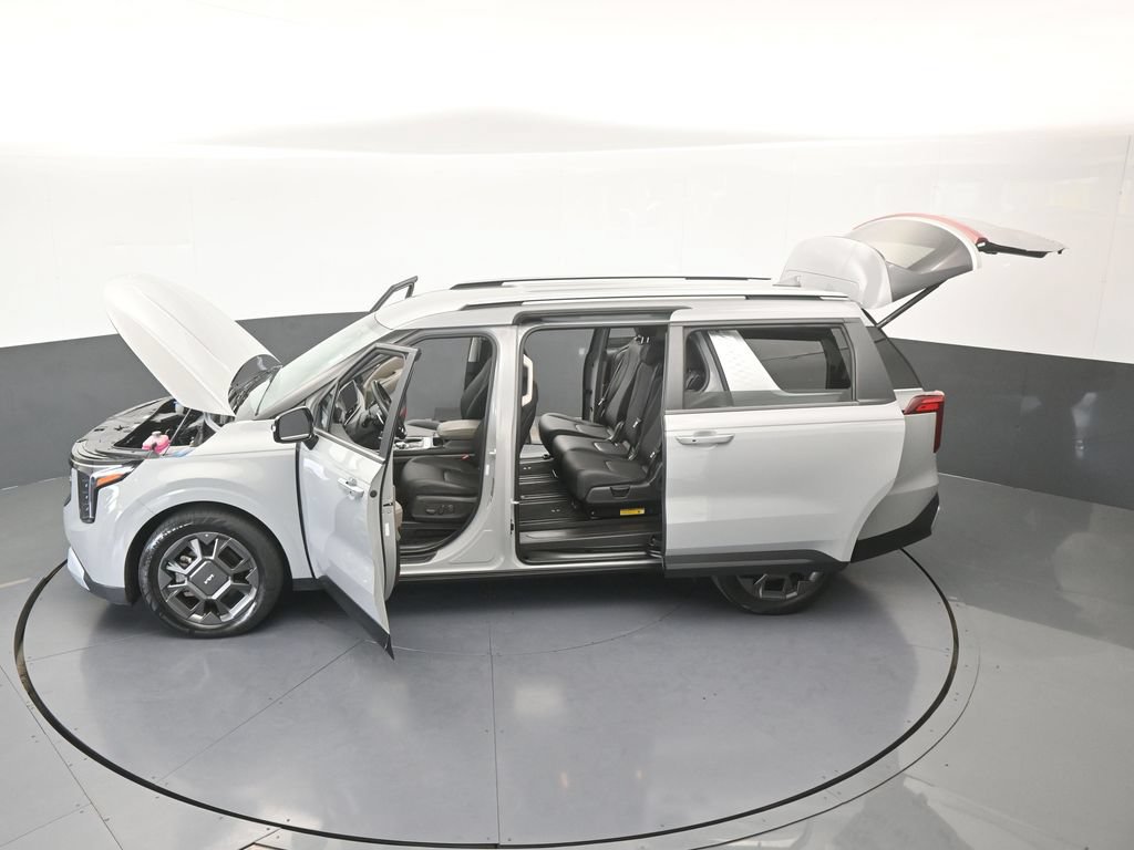Used 2025 Kia Carnival EX FWD image 70