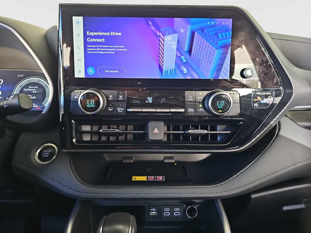 Certified 2025 Toyota Highlander XSE AWD/4WD image 14