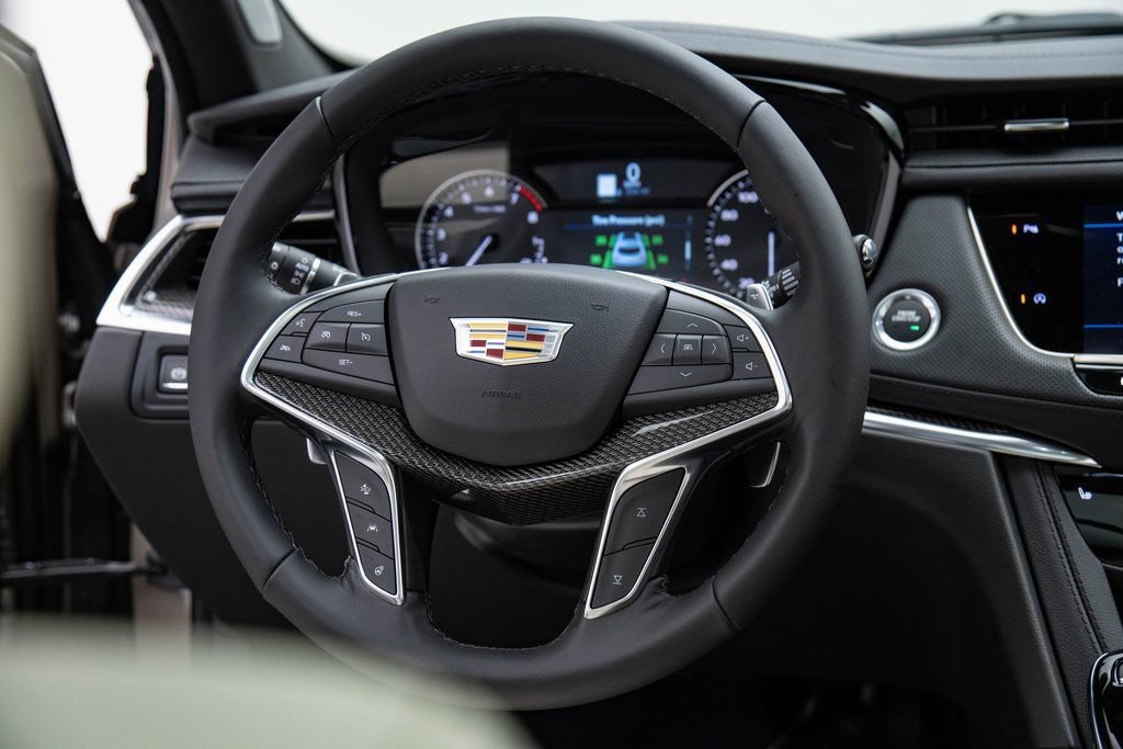 Certified 2023 Cadillac XT5 Sportv AWD/4WD image 23