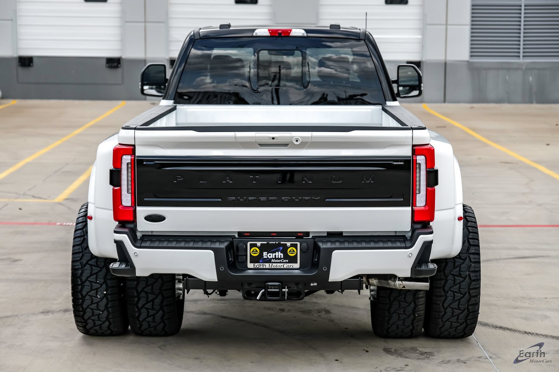 Used 2026 Ford F450 Platinum w/ Platinum Plus Package AWD/4WD image 12