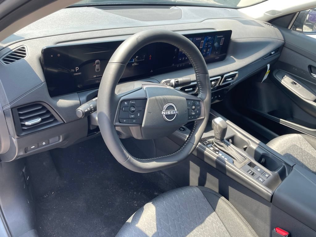 New 2026 Nissan Sentra SV w/ SV Convenience Package FWD image 8