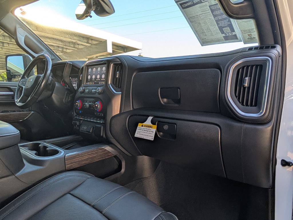 Used 2022 Chevrolet Silverado 2500 High Country w/ Technology Package AWD/4WD image 28