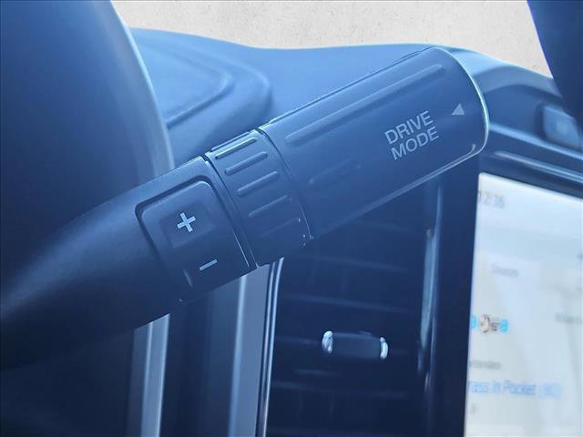 Used 2022 Ford F250 Lariat w/ Tremor Off-Road Package image 11