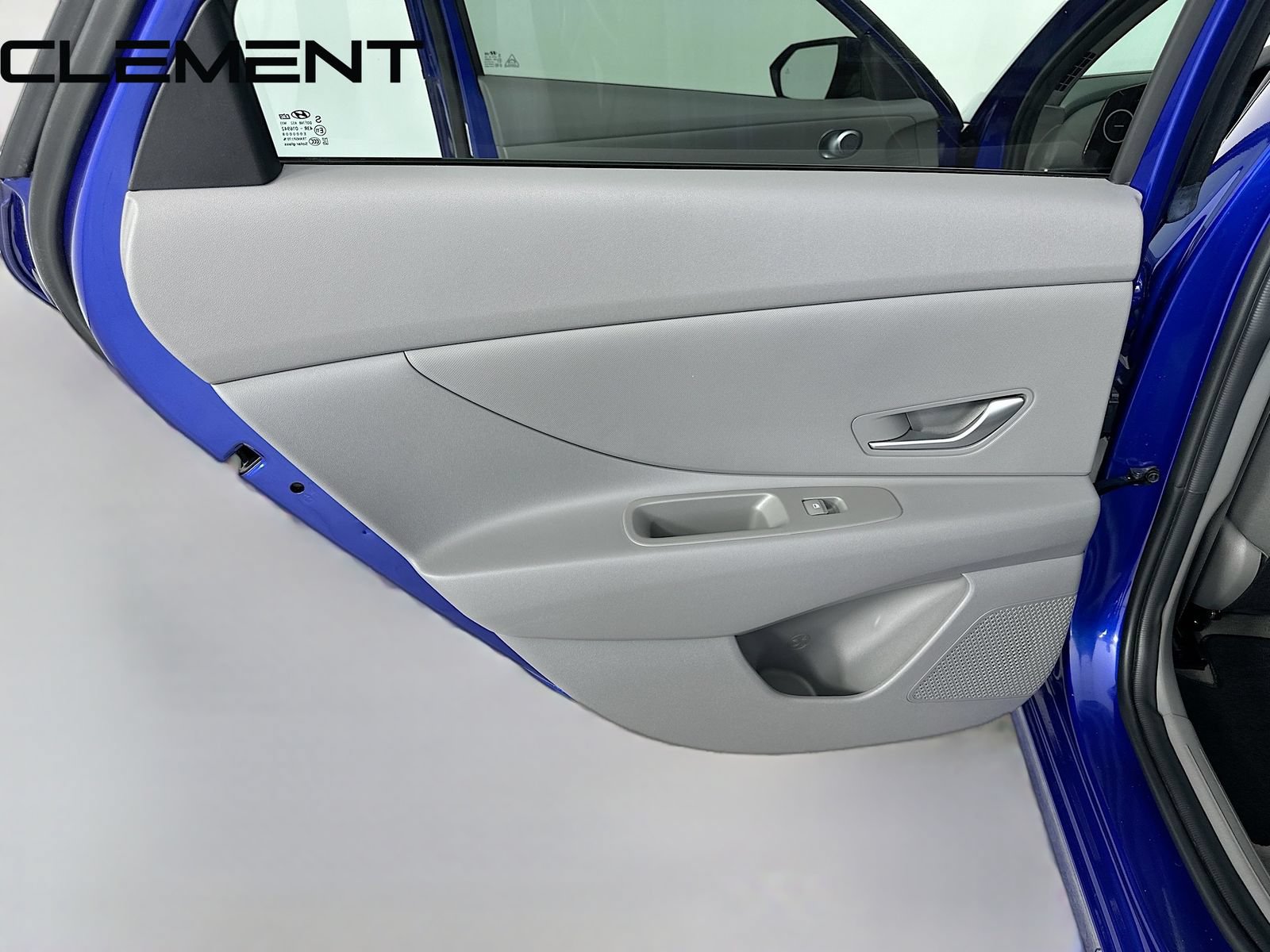 Certified 2024 Hyundai Elantra SEL FWD image 29