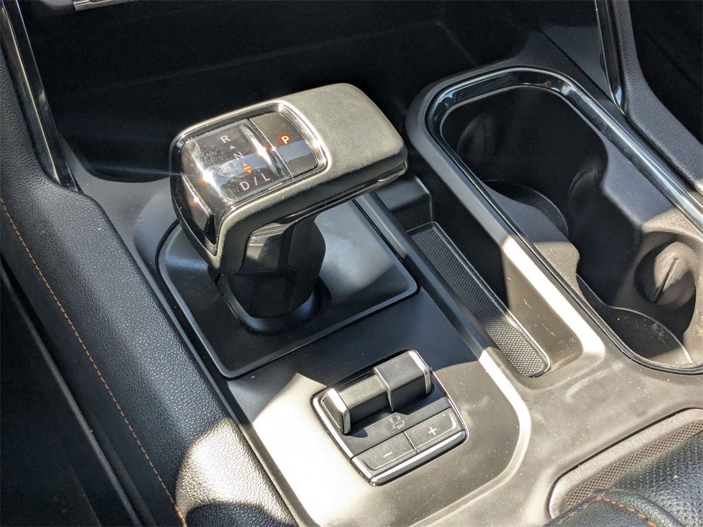 Used 2024 GMC Sierra 1500 AT4 w/ Technology Package image 22