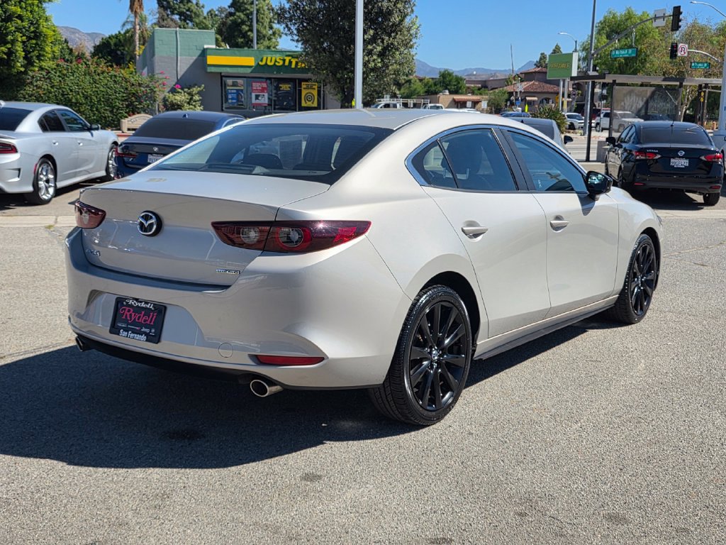 Used 2024 MAZDA MAZDA3 s FWD image 5