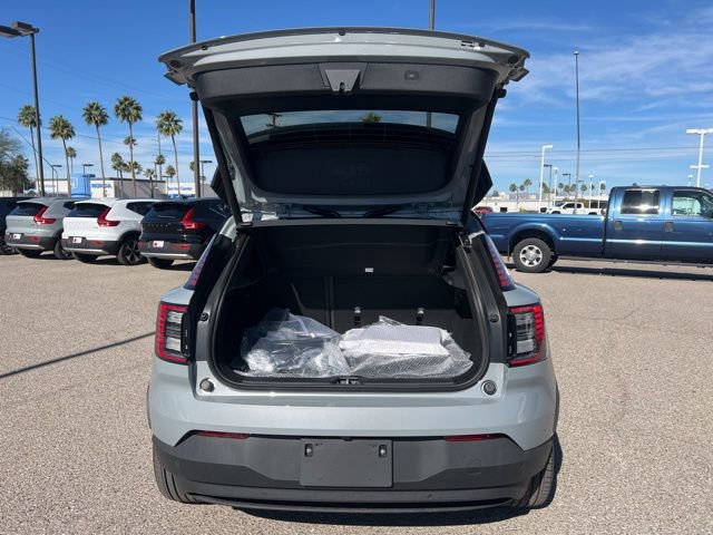 New 2026 Volvo EX30 Plus w/ Protection Package image 27