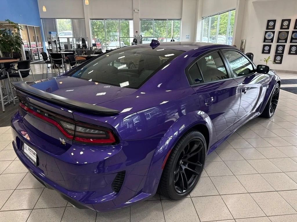 Used 2023 Dodge Charger Scat Pack RWD image 8