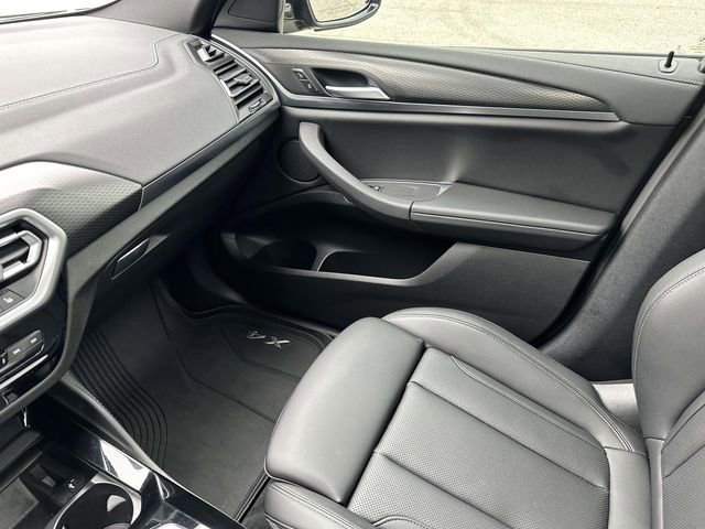 Used 2024 BMW X4 M40i AWD/4WD image 38