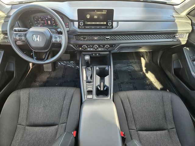 Used 2023 Honda Accord EX image 11