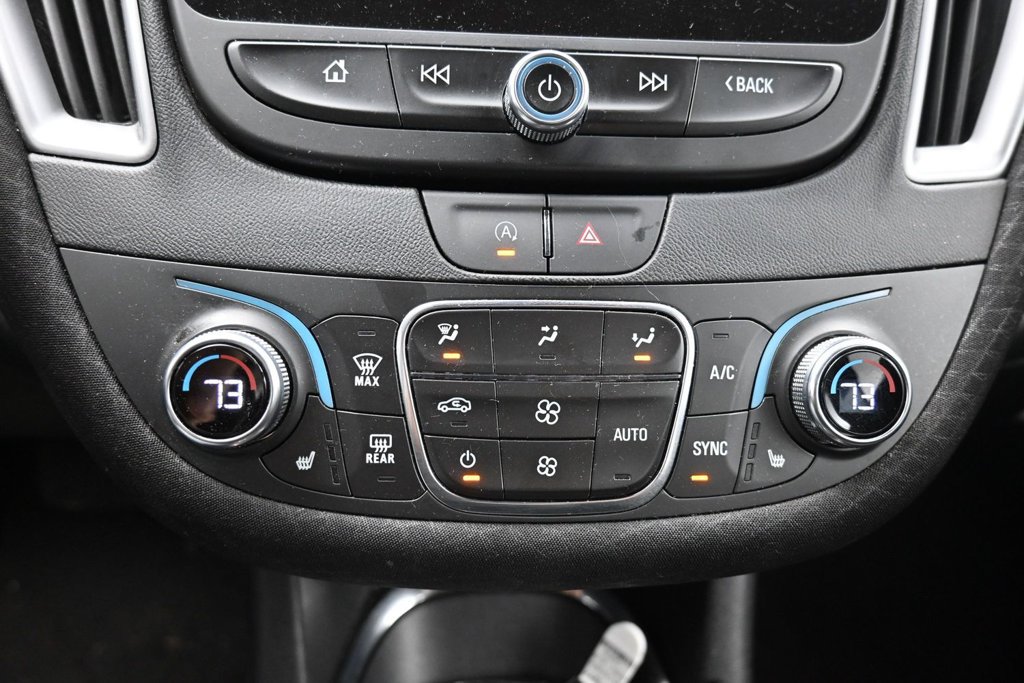 Used 2025 Chevrolet Malibu LT FWD image 14