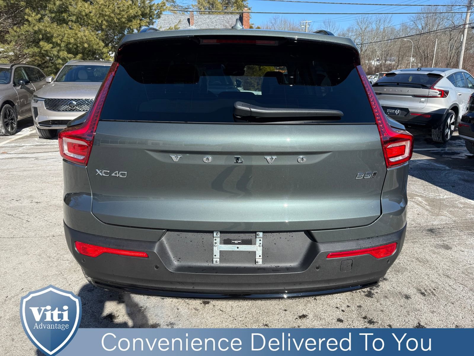 New 2026 Volvo XC40 B5 Plus w/ Protection Package Premier image 7