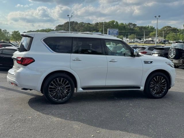 Used 2023 INFINITI QX80 Sensory w/ Cargo Package RWD image 7